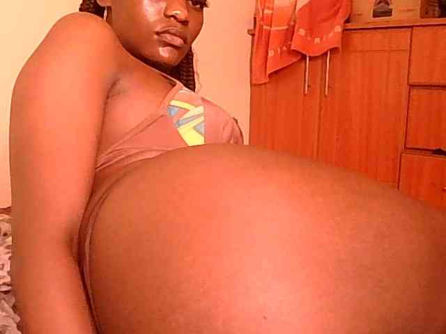 HornyCleo webcam