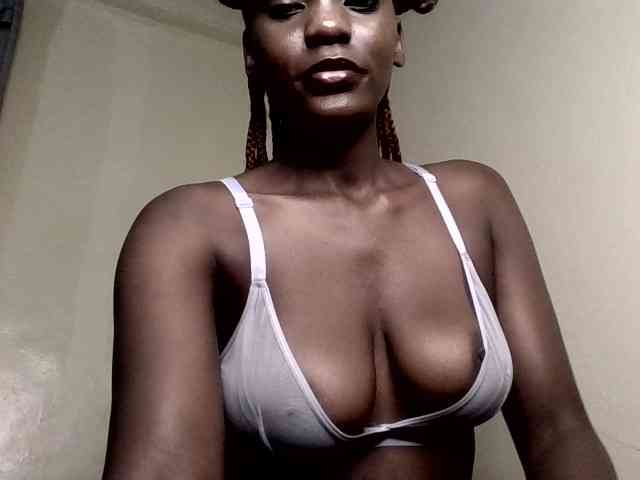 HornyCleo