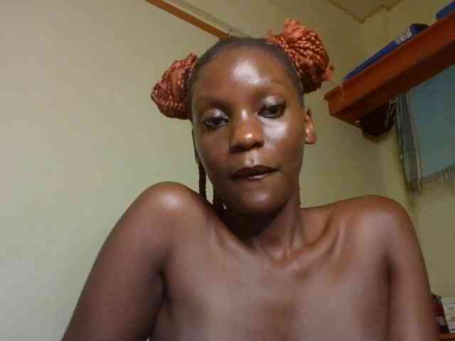 HornyCleo webcam