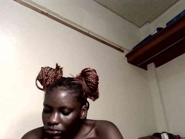 HornyCleo