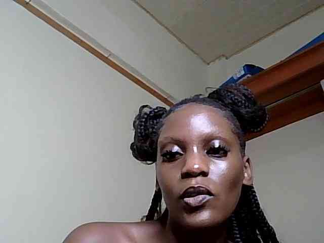 HornyCleo