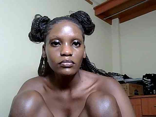 HornyCleo