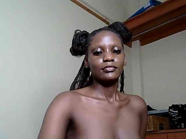 HornyCleo