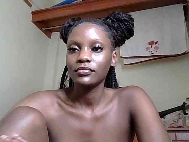 HornyCleo webcam