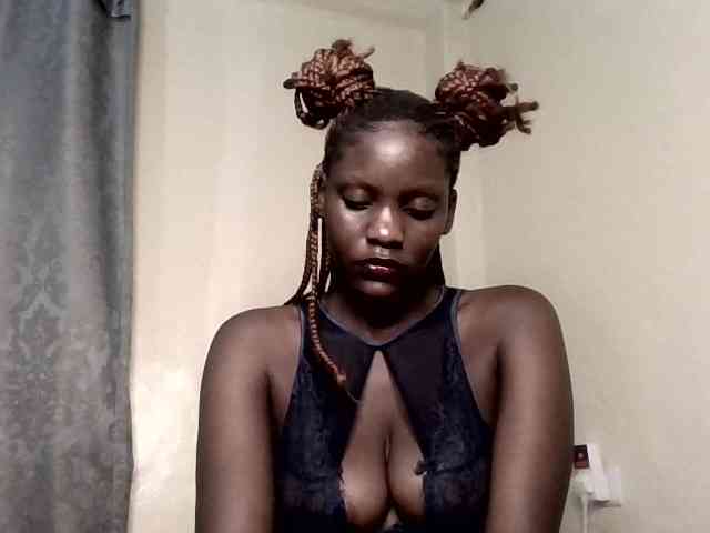 HornyCleo webcam