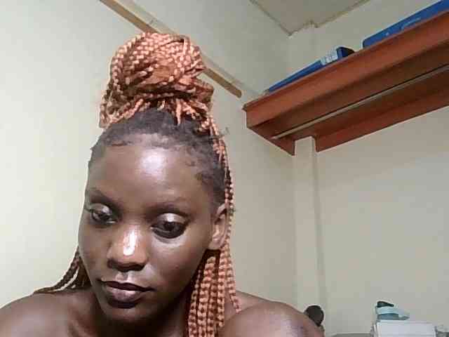 HornyCleo HornyCleo