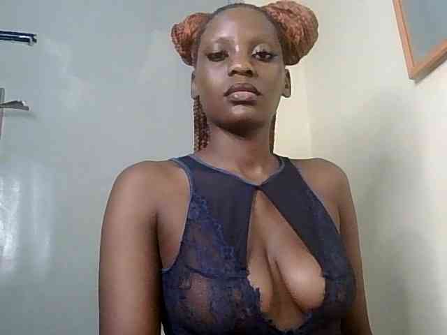 HornyCleo webcam