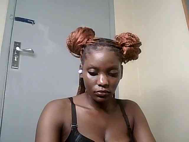HornyCleo