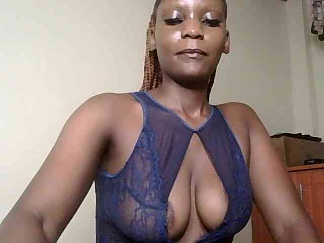 HornyCleo HornyCleo