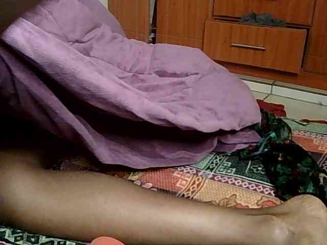 HornyCleo