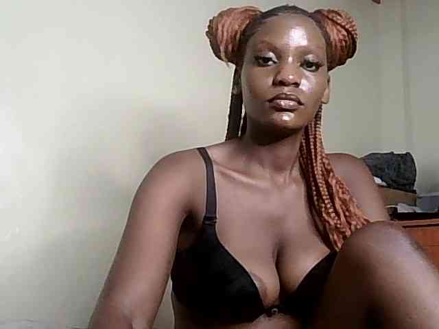 HornyCleo webcam