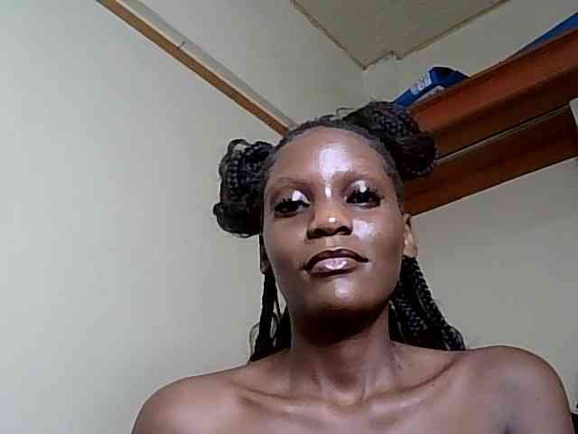 HornyCleo webcam