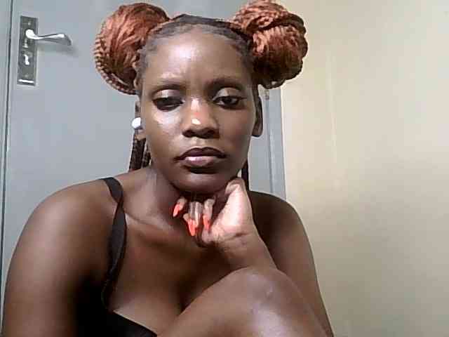 HornyCleo webcam