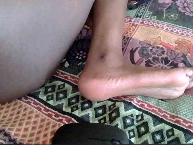 HornyCleo