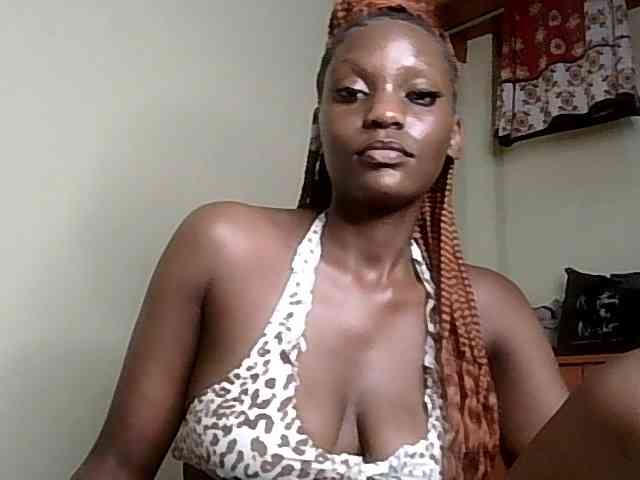 HornyCleo webcam