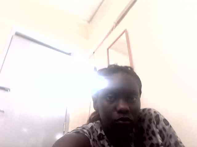 HornyCleo webcam