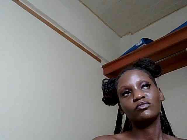 HornyCleo