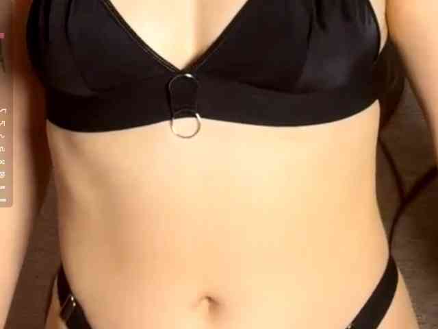 MarcieCurit Live Webcam on BongaCams