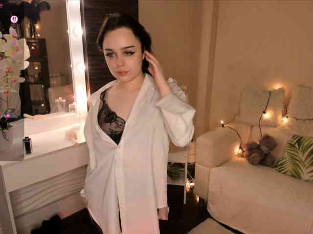 Модель: Cherryy-xx