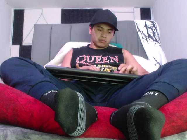 Adonislatin19