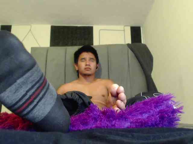adonislatin19