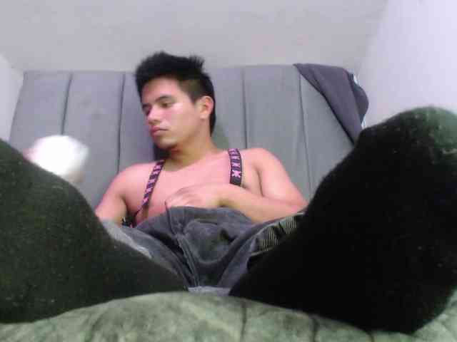 adonislatin19