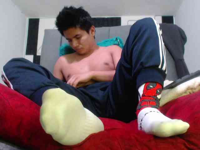 adonislatin19 adonislatin19