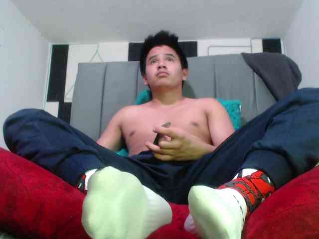adonislatin19