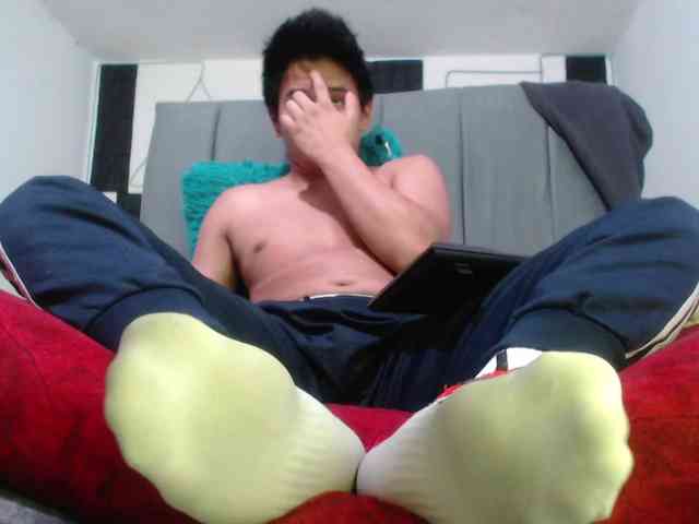 adonislatin19 adonislatin19