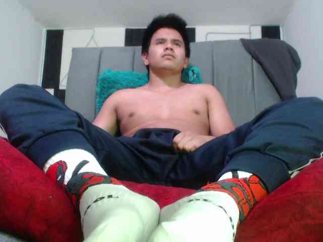 adonislatin19