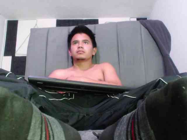 adonislatin19