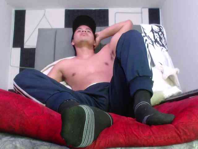 adonislatin19