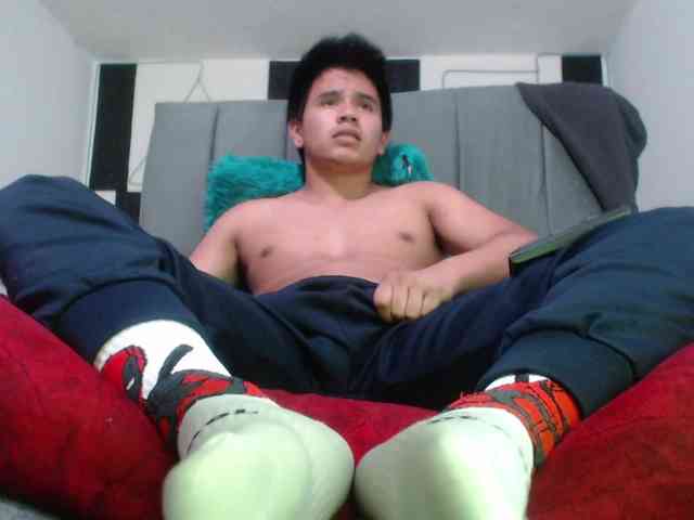 adonislatin19