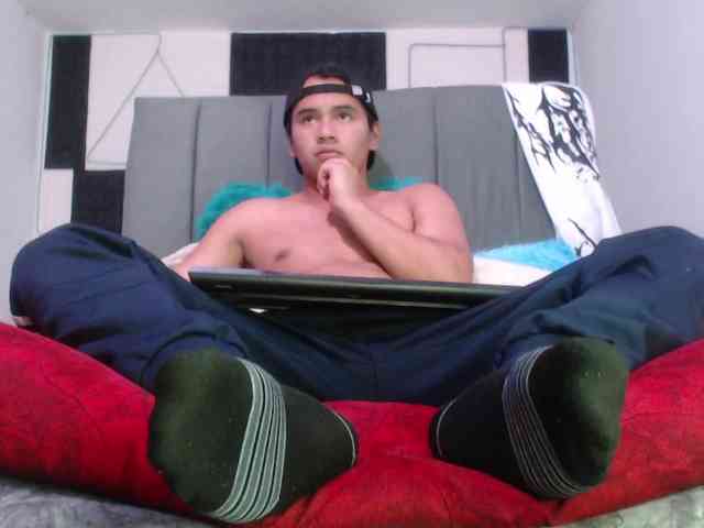 adonislatin19