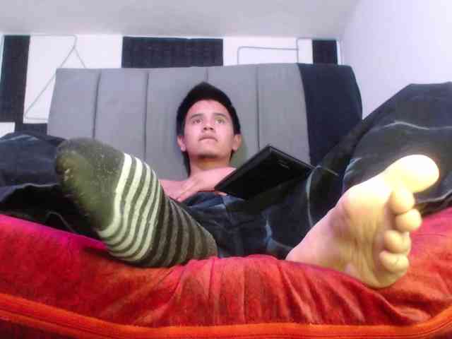 adonislatin19 adonislatin19