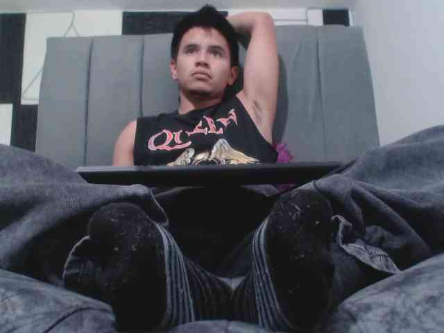 adonislatin19