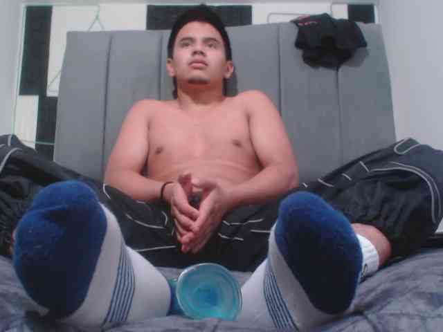 adonislatin19
