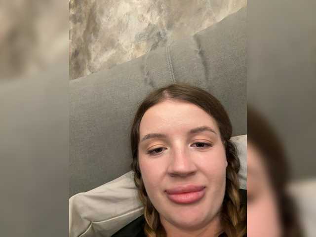 Rosalinelov live cam on BongaCams