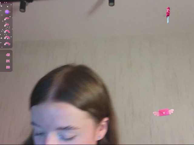 Rosalinelov live cam on BongaCams