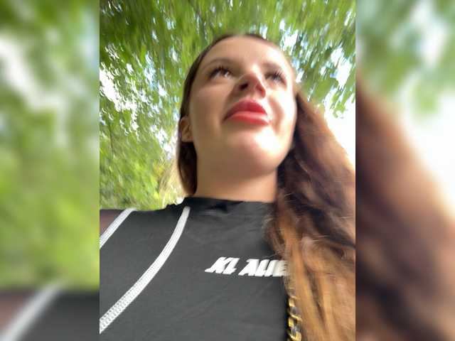 Rosalinelov live cam on BongaCams