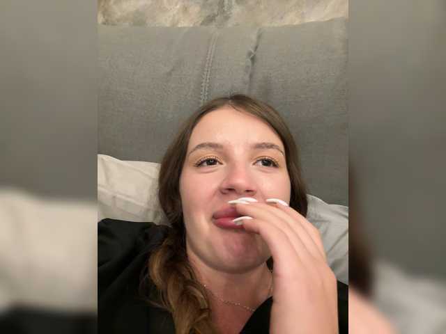 Rosalinelov live cam on BongaCams