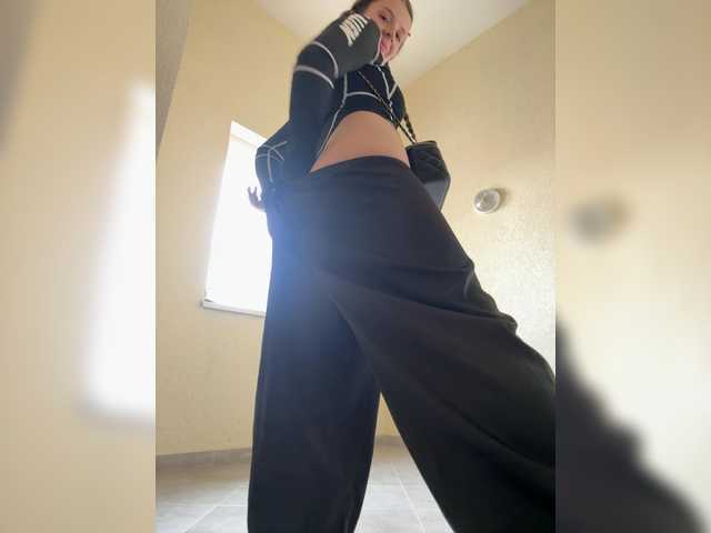 Rosalinelov live cam on BongaCams