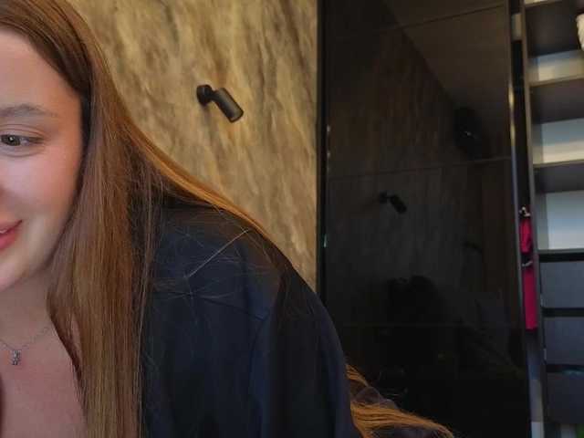 Rosalinelov live cam on BongaCams