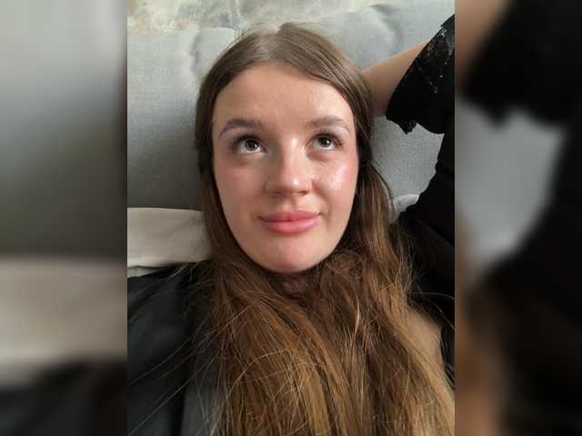 RosalineLov's BongaCams show and profile