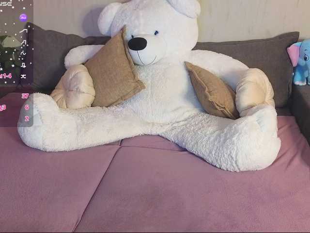 Rosalinelov live cam on BongaCams