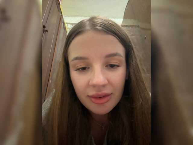 Rosalinelov live cam on BongaCams