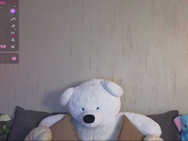 Rosalinelov live cam on BongaCams