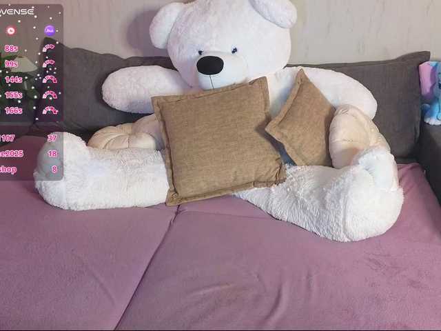 Rosalinelov live cam on BongaCams