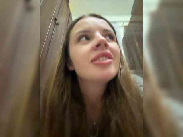 RosalineLov webcam