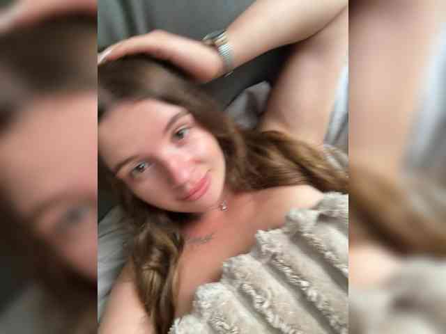RosalineLov webcam